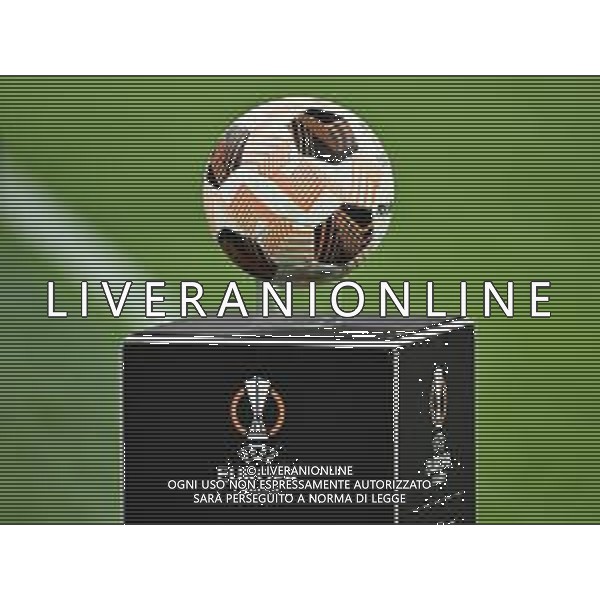 Milan vs Roma nella foto il pallone e il logo della UEFA Europa League Milano 11-04-2024 Stadio Giuseppe Meazza - San Siro UEFA Europa League - quarti di finale gara di andata foto Roberto Garavaglia/Agenzia Aldo Liverani sas/AGENZIA ALDO LIVERANI SAS