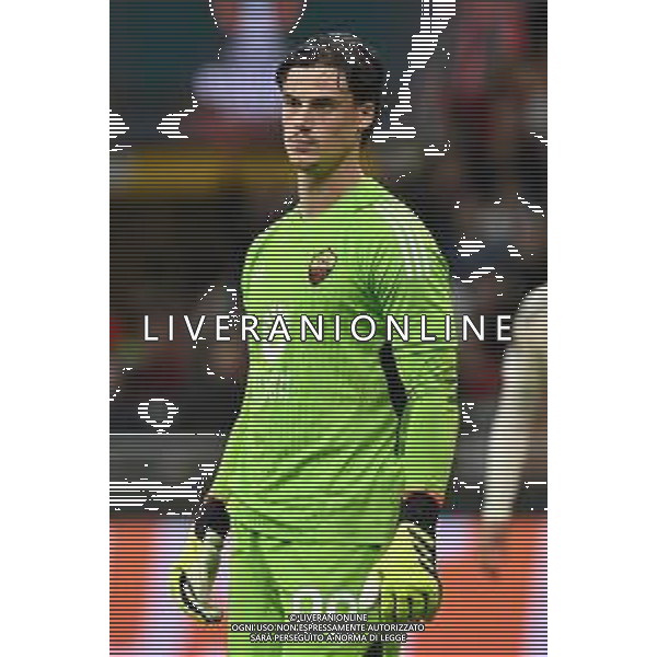 Milan vs Roma nella foto Mile Svilar (Roma) Milano 11-04-2024 Stadio Giuseppe Meazza - San Siro UEFA Europa League - quarti di finale gara di andata foto Roberto Garavaglia/Agenzia Aldo Liverani sas/AGENZIA ALDO LIVERANI SAS