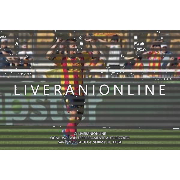 TVEM Ylber Ramadani of US Lecce celebrates the victory during the Italian soccer Serie A match US Lecce vs Empoli on April 13, 2024 at Via del Mare Stadium in Lecce, Italy. Photo Emmanuele Mastrodonato/agenzia Liverani/ AGENZIA ALDO LIVERANI SAS