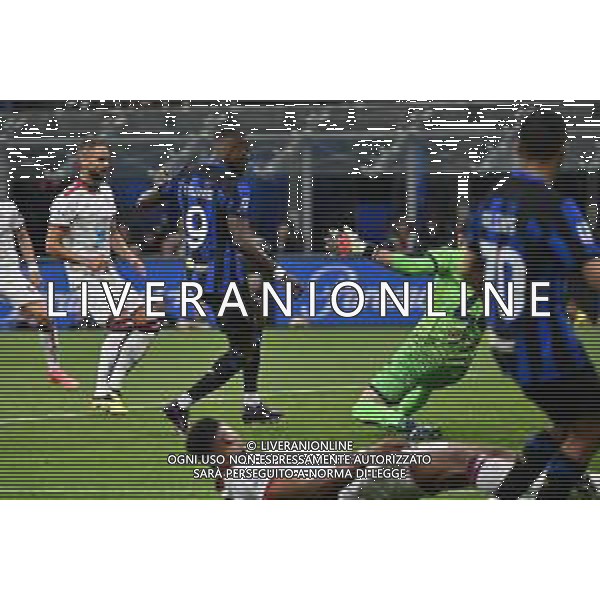 Inter vs Cagliari nella foto Marcus Thuram (Inter) segna il gol dell\'1 a 0 Milano 14-04-2024 Stadio Giuseppe Meazza - San Siro Campionato Serie A TIM - 32a giornata foto Roberto Garavaglia/Agenzia Aldo Liverani sas / AGENZIA ALDO LIVERANI SAS