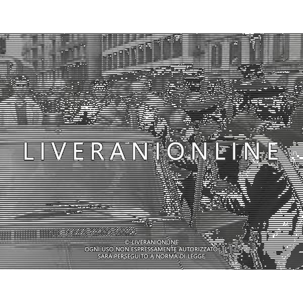 ST-MILANO 17-05-1972 OMICIDIO DEL COMMISSARIO DI POLIZIA LUIGI CALABRESI NELLA FOTO OMICIDIO LUIGI CALABRESI A MILANO AG ALDO LIVERANI SAS