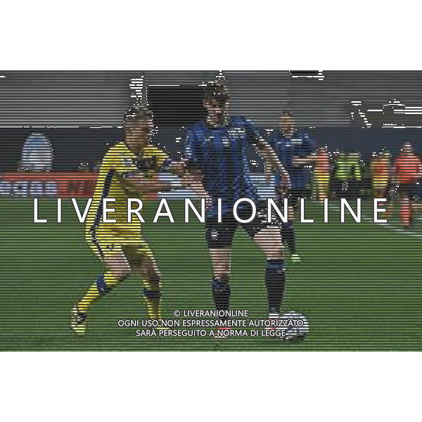 TVRG Atalanta vs Hellas Verona nella foto Darko Lazovic (Hellas Verona) e Aleksej Miranchuk (Atalanta) Bergamo 15-04-2024 Gewiss Stadium Campionato Serie A TIM - 32a giornata foto Roberto Garavaglia/Agenzia Aldo Liverani sas/ AGENZIA ALDO LIVERANI SAS  