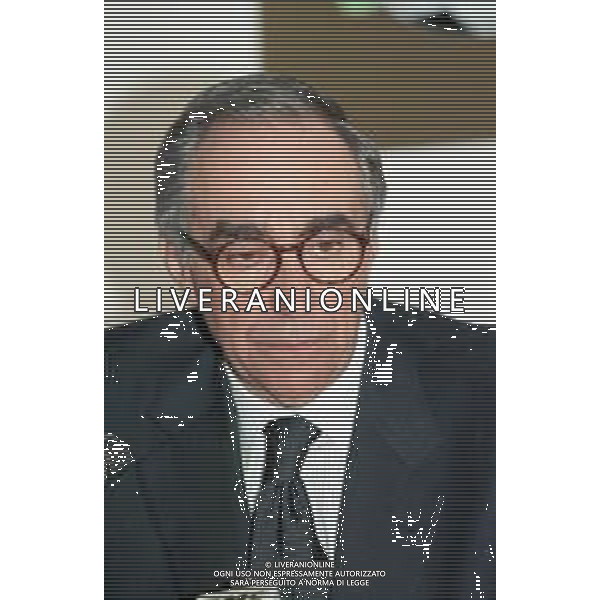 Neg- RETROSPETTIVA FRANCO CARRARO DIRIGENTE SPORTIVO E POLITICO NELLA FOTO FRANCO CARRARO PRESIDENTE FEDERCALCIO NELL\'ANNO 1998 AG ALDO LIVERANI SAS  