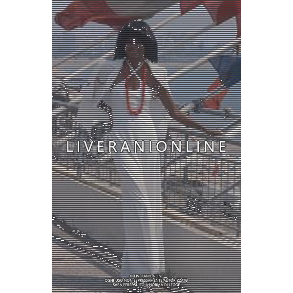 COL-RETROSPETTIVA DIANA ROSS CANTANTE NELLA FOTO DIANA ROSS A CANNES NELL\'ANNO 1973 AG ALDO LIVERANI SAS