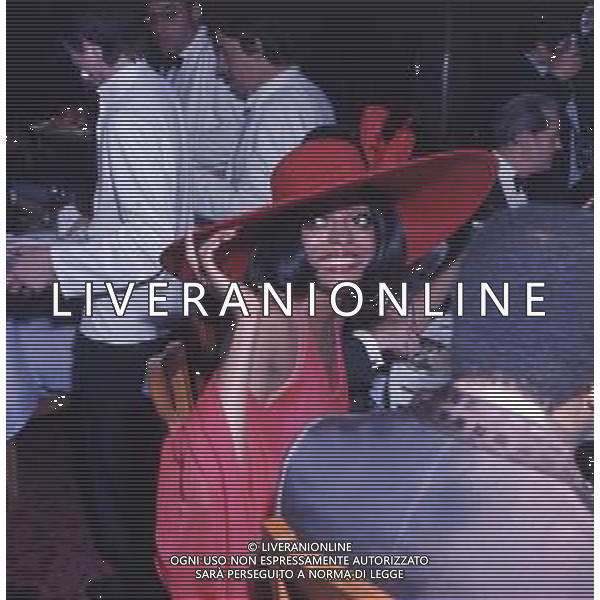 COL-RETROSPETTIVA DIANA ROSS CANTANTE NELLA FOTO DIANA ROSS A CANNES NELL\'ANNO 1973 AG ALDO LIVERANI SAS