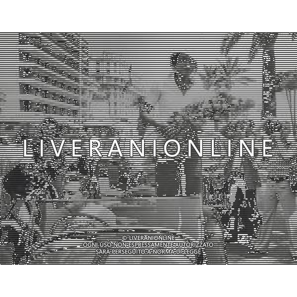 COL-RETROSPETTIVA DIANA ROSS CANTANTE NELLA FOTO DIANA ROSS A CANNES NELL\'ANNO 1973 AG ALDO LIVERANI SAS