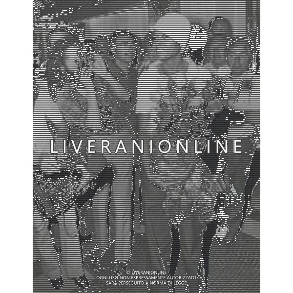 COL-RETROSPETTIVA DIANA ROSS CANTANTE NELLA FOTO DIANA ROSS A CANNES NELL\'ANNO 1973 AG ALDO LIVERANI SAS