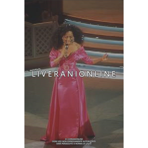 DIAP-RETROSPETTIVA DIANA ROSS CANTANTE NELLA FOTO DIANA ROSS OSPITE AL FESTIVAL DI SANREMO NELL\'ANNO 1993 AG ALDO LIVERANI SAS