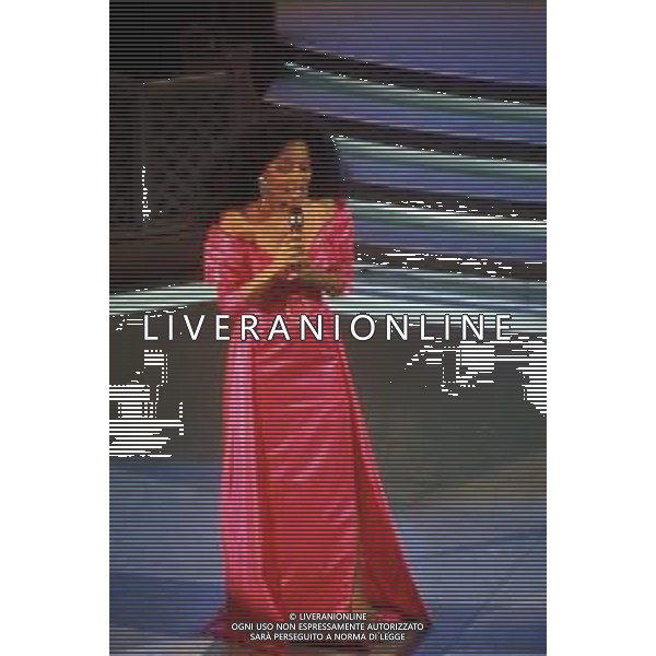 DIAP-RETROSPETTIVA DIANA ROSS CANTANTE NELLA FOTO DIANA ROSS OSPITE AL FESTIVAL DI SANREMO NELL\'ANNO 1993 AG ALDO LIVERANI SAS