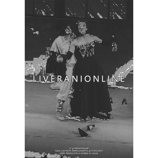 NEG-RETROSPETTIVA CORRADO PANI ATTORE NELLA FOTO CORRADO PANI A MILANO IN TEATRO NELL\'ANNO 1980 AG ALDO LIVERANI SAS  