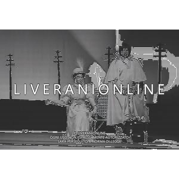 NEG-RETROSPETTIVA CORRADO PANI ATTORE NELLA FOTO CORRADO PANI A MILANO IN TEATRO NELL\'ANNO 1980 AG ALDO LIVERANI SAS  