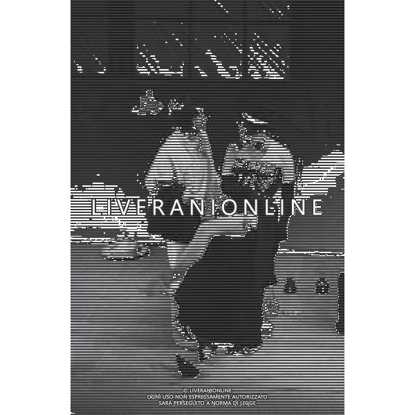 NEG-RETROSPETTIVA CORRADO PANI ATTORE NELLA FOTO CORRADO PANI A MILANO IN TEATRO NELL\'ANNO 1980 AG ALDO LIVERANI SAS  