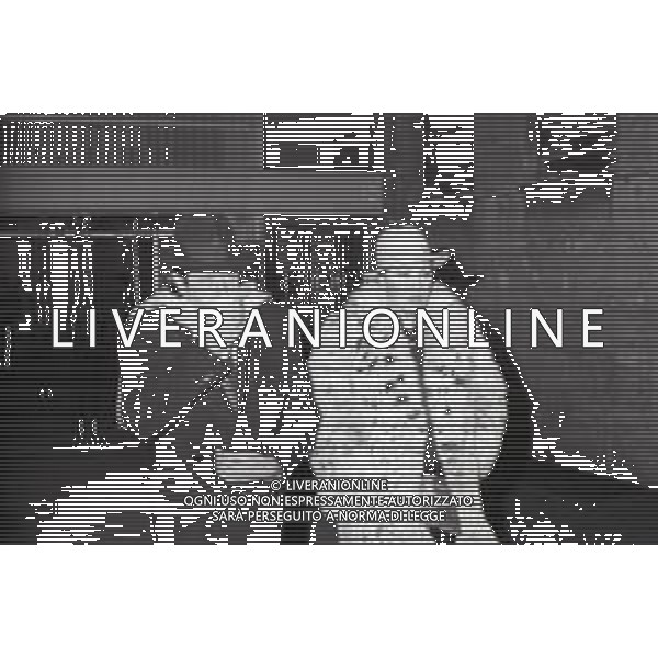 NEG-RETROSPETTIVA CORRADO PANI ATTORE NELLA FOTO CORRADO PANI A MILANO IN TEATRO NELL\'ANNO 1980 AG ALDO LIVERANI SAS  