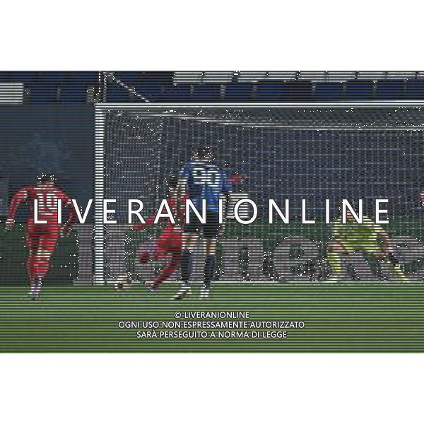 TVRG Atalanta vs Liverpool nella foto Mohamed Salah (Liverpool) segna il gol dell\'1 a 0 Bergamo 18-04-2024 Gewiss Stadium UEFA Europa League - quarti di finale gara di ritorno foto Roberto Garavaglia/Agenzia Aldo Liverani sas/ AGENZIA ALDO LIVERANI SAS  
