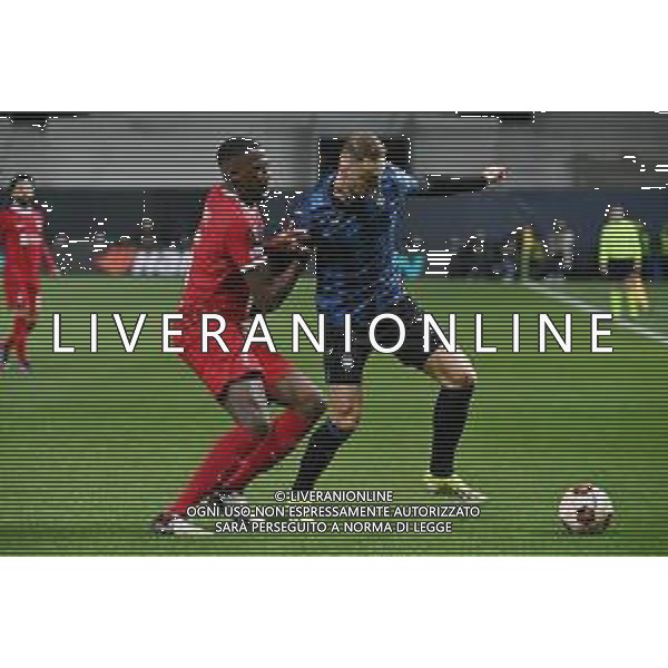 TVRG Atalanta vs Liverpool nella foto Ibrahima Konatè (Liverpool) e Teun Koopmeiners (Atalanta) Bergamo 18-04-2024 Gewiss Stadium UEFA Europa League - quarti di finale gara di ritorno foto Roberto Garavaglia/Agenzia Aldo Liverani sas/ AGENZIA ALDO LIVERANI SAS  