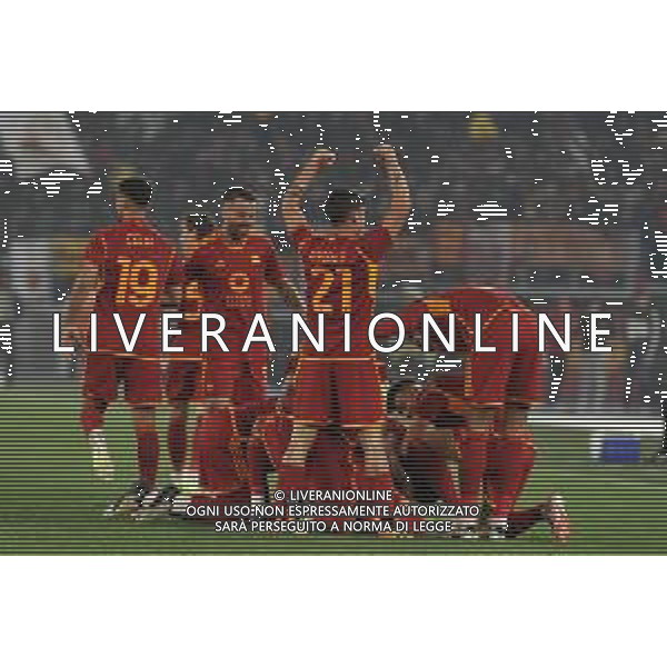 Roma vs Milan - Europa League quarti di finale - Gara di ritorno - Stadio Olimpico - Roma 18-04-2024 nella foto Esultanza Roma dopo il gol di Gianluca Mancini ©Federico Gaetano / AGENZIA ALDO LIVERANI SAS  