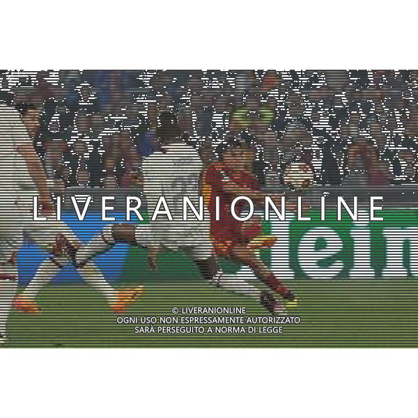 Roma vs Milan - Europa League quarti di finale - Gara di ritorno - Stadio Olimpico - Roma 18-04-2024 nella foto il Gol di paulo Dybala ©Federico Gaetano / AGENZIA ALDO LIVERANI SAS  