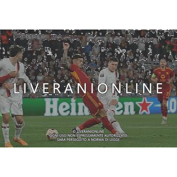 Roma vs Milan - Europa League quarti di finale - Gara di ritorno - Stadio Olimpico - Roma 18-04-2024 nella foto Jovic e Paredes ©Federico Gaetano / AGENZIA ALDO LIVERANI SAS  