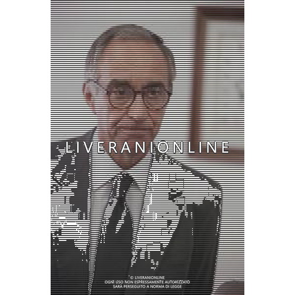 Neg- RETROSPETTIVA FRANCO CARRARO DIRIGENTE SPORTIVO E POLITICO NELLA FOTO FRANCO CARRARO PRESIDENTE FEDERCALCIO NELL\'ANNO 1999-2000 AG ALDO LIVERANI SAS 