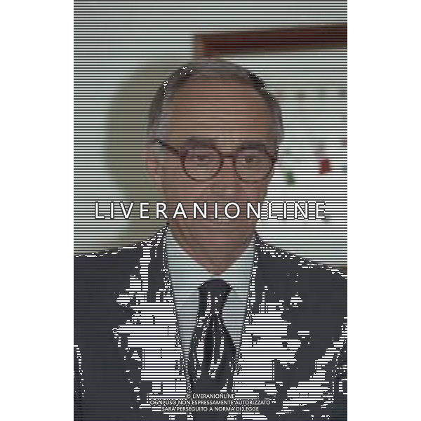 Neg- RETROSPETTIVA FRANCO CARRARO DIRIGENTE SPORTIVO E POLITICO NELLA FOTO FRANCO CARRARO PRESIDENTE FEDERCALCIO NELL\'ANNO 1999-2000 AG ALDO LIVERANI SAS 