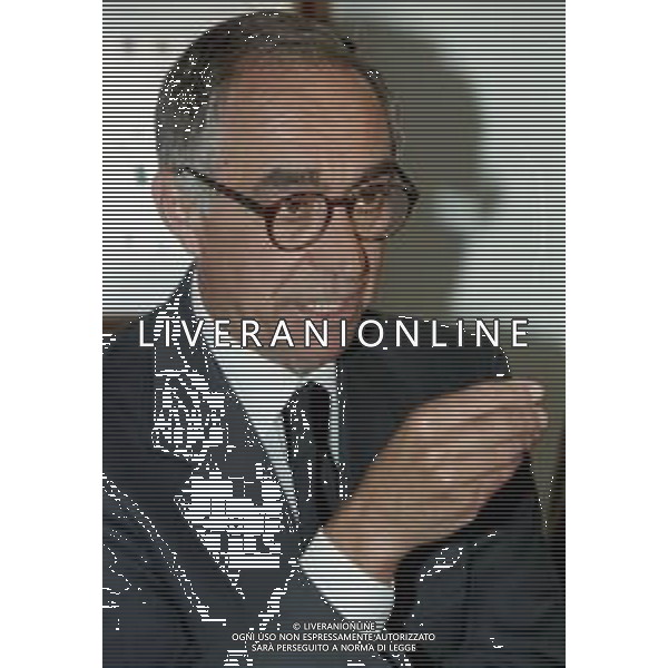 Neg- RETROSPETTIVA FRANCO CARRARO DIRIGENTE SPORTIVO E POLITICO NELLA FOTO FRANCO CARRARO PRESIDENTE FEDERCALCIO NELL\'ANNO 1999-2000 AG ALDO LIVERANI SAS 