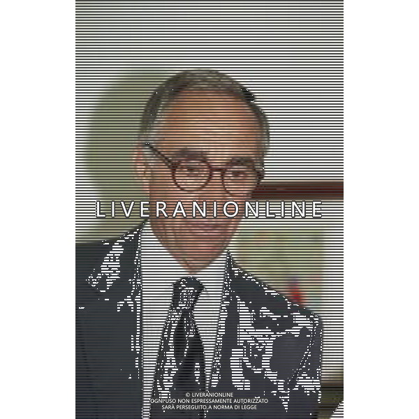Neg- RETROSPETTIVA FRANCO CARRARO DIRIGENTE SPORTIVO E POLITICO NELLA FOTO FRANCO CARRARO PRESIDENTE FEDERCALCIO NELL\'ANNO 1999-2000 AG ALDO LIVERANI SAS 
