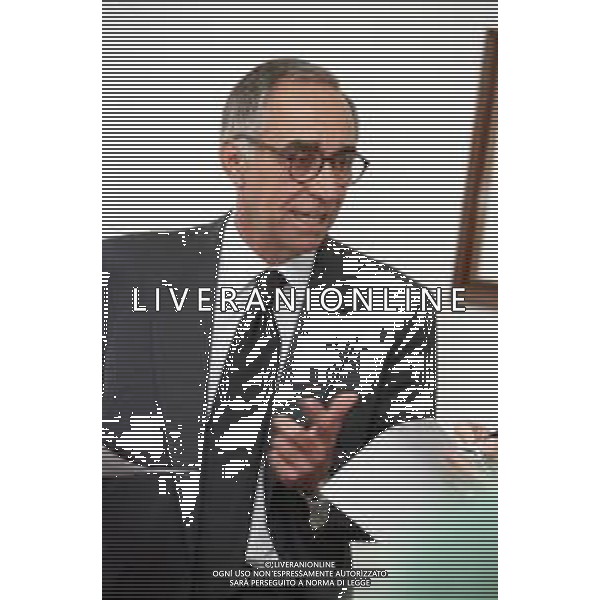 Neg- RETROSPETTIVA FRANCO CARRARO DIRIGENTE SPORTIVO E POLITICO NELLA FOTO FRANCO CARRARO PRESIDENTE FEDERCALCIO NELL\'ANNO 1999-2000 AG ALDO LIVERANI SAS 