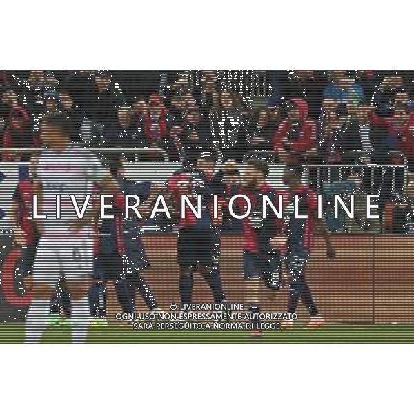19-4-2024. Cagliari calcio-Juventus F.C. 33° giornata campionato calcio italiano Serie A 2023/2024, stadio Unipol Domus Cagliari. Foto Salvatore Moi/Agenzia Aldo Liverani s.as. Nella foto: Gol ed esultanza del Cagliari in casa contro Juventus. Segna: Yerry Mina Cagliari su rigore ©SALVATORE MOI / AGENZIA ALDO LIVERANI SAS 