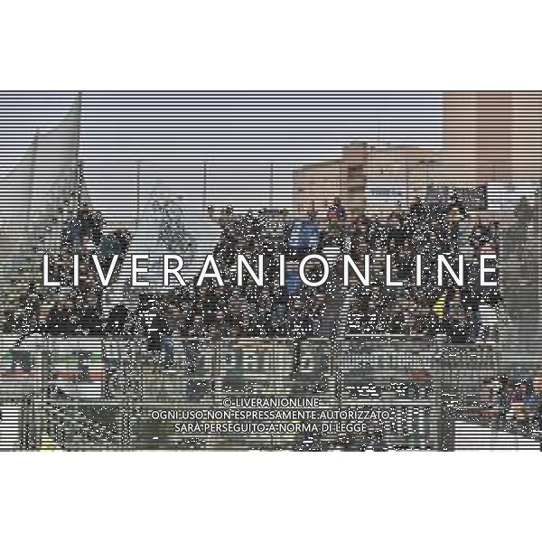 19-4-2024. Cagliari calcio-Juventus F.C. 33° giornata campionato calcio italiano Serie A 2023/2024, stadio Unipol Domus Cagliari. Foto Salvatore Moi/Agenzia Aldo Liverani s.as. Nella foto: Tifosi della Juventus in trasferta, nel settore ospiti dello stadio Unipol Domus di Cagliari ©SALVATORE MOI / AGENZIA ALDO LIVERANI SAS 