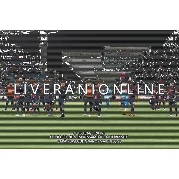 19-4-2024. Cagliari calcio-Juventus F.C. 33° giornata campionato calcio italiano Serie A 2023/2024, stadio Unipol Domus Cagliari. Foto Salvatore Moi/Agenzia Aldo Liverani s.as. Nella foto: cagliari saluta tifosi a fine gara ©SALVATORE MOI / AGENZIA ALDO LIVERANI SAS 