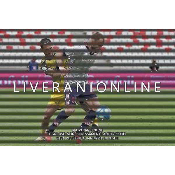 TVEM Giuseppe Sibilli of SSC Bari in action against Marius Marin of Pisa during the Italian Serie B match between SSC Bari vs Pisa on April 20, 2024 at the San Nicola stadium in Bari, Italy. Photo by Emmanuele Mastrodonato/agenzia Aldo Liverani sas / AGENZIA ALDO LIVERANI SAS