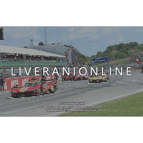 IMOLA 21 04 2024 AUTODROMO ENZO E DINO FERRARI "WEC 6 ORE DI IMOLA" NELLA FOTO INIZIO CON LA BANDIERA TRICOLORE ANTONIO FUOCO FERRARI 499P ©SANNA / AGENZIA ALDO LIVERANI SAS