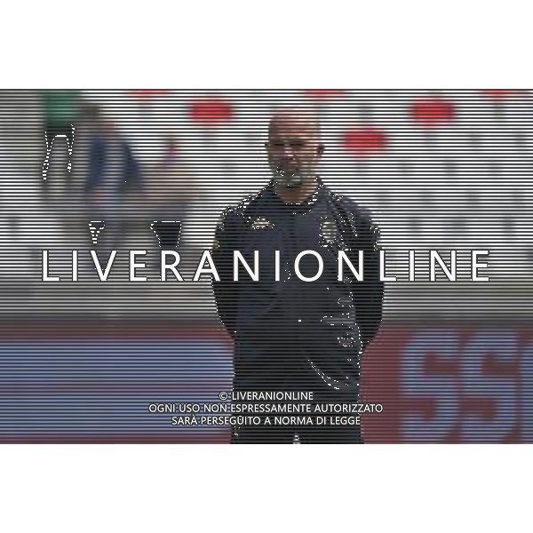 TVEM coach Federico Giampaolo of SSC Bari during the Italian Serie B match between SSC Bari vs Pisa on April 20, 2024 at the San Nicola stadium in Bari, Italy. Photo by Emmanuele Mastrodonato/agenzia Aldo Liverani sas/ AGENZIA ALDO LIVERANI SAS