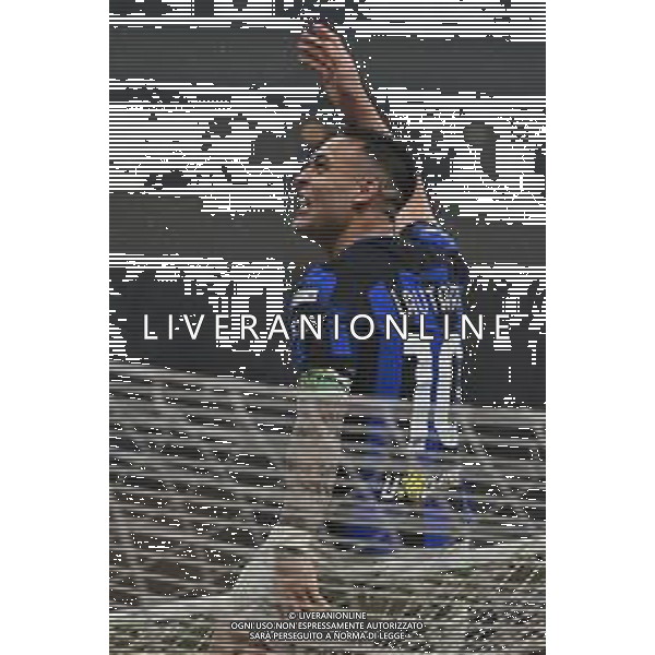 Milan vs Inter nella foto Lautaro Martinez (Inter) esultanza a fine partita Milano 22-04-2024 Stadio Giuseppe Meazza - San Siro Campionato Serie A TIM - 33a giornata foto Roberto Garavaglia/Agenzia Aldo Liverani sas / AGENZIA ALDO LIVERANI SAS