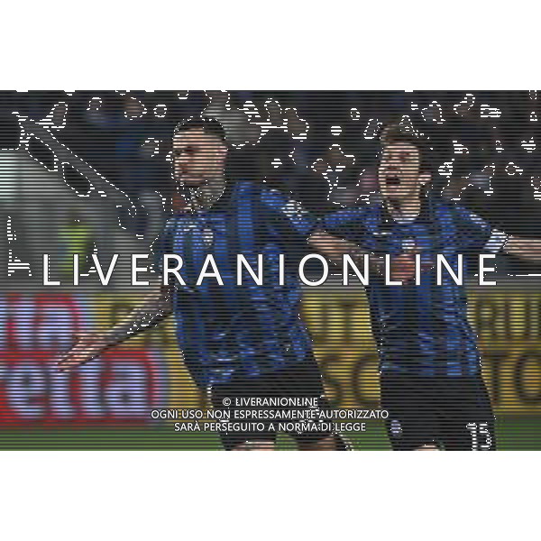 TVRG Atalanta vs Fiorentina nella foto Gianluca Scamacca (Atalanta) e Marten de Roon (Atalanta) esultano dopo il gol del 2 a 0 ma la rete viene annullata con l\'aiuto del VAR Bergamo 24-04-2024 Gewiss Stadium Coppa Italia Frecciarossa - semifinale gara di ritorno foto Roberto Garavaglia/Agenzia Aldo Liverani sas/ AGENZIA ALDO LIVERANI SAS