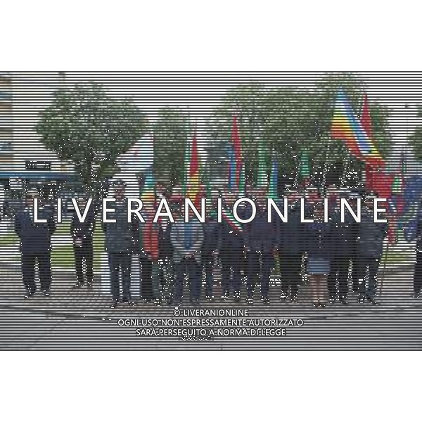 IMOLA 25 04 2024 25 APRILE ANNIVERSARIO DELLA LIBERAZIONE D\'ITALIA NELLA FOTO SINDACO MARCO PANIERI SENATORE DANIELE MANCA,PARTIGIANO VITORIO GARDI CON LE FORZE DELL\'ORDINE ©SANNA / AGENZIA ALDO LIVERANI SAS