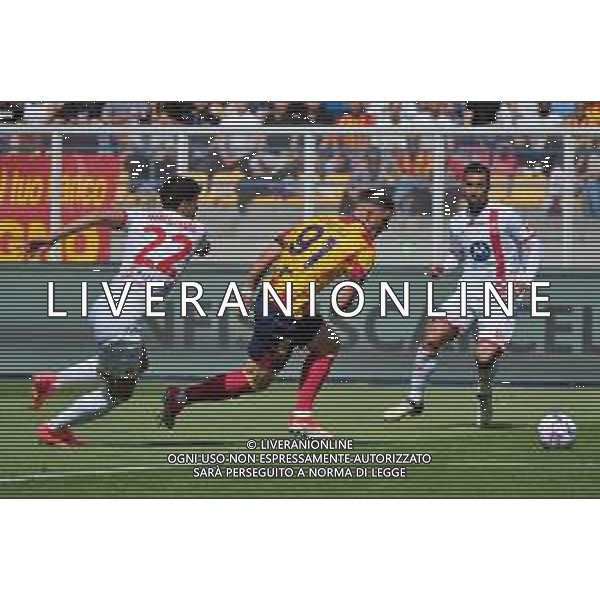 TVEM Roberto Piccoli of US Lecce and Pablo Marí of AC Monza during the Italian soccer Serie A match US Lecce vs Monza on April 27, 2024 at Via del Mare Stadium in Lecce, Italy. Photo Emmanuele Mastrodonato/agenzia Liverani/ AGENZIA ALDO LIVERANI SAS