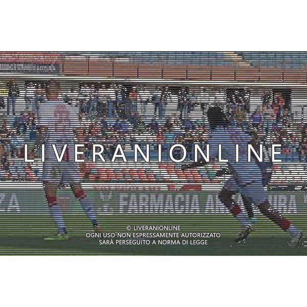 Cosenza vs Bari - Campionato di calcio Serie BKT 2023/2024 - Stadio San Vito-Gigi Marulla Nella foto: Gol Giacomo Calò Andrea Rosito / AGENZIA ALDO LIVERANI SAS