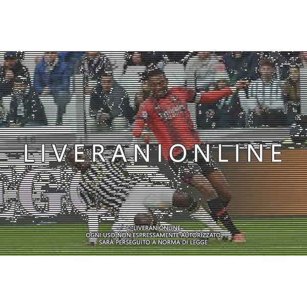 Torino 27.04.2024 Allianz Stadium @Alessandro Falzone/Ag. Aldo Liverani sas Juventus vs Milan Campionato Calcio Serie A TIM 2023/2024 34a giornata Nella foto: RAFAEL LEAO-TIMOTHY WEAH ©Falzone / AGENZIA ALDO LIVERANI SAS