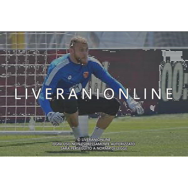 TVEM Michele Di Gregorio of AC Monza during the Italian soccer Serie A match US Lecce vs Monza on April 27, 2024 at Via del Mare Stadium in Lecce, Italy. Photo Emmanuele Mastrodonato/agenzia Liverani / AGENZIA ALDO LIVERANI SAS