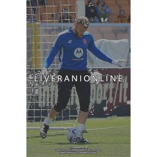 TVEM Michele Di Gregorio of AC Monza during the Italian soccer Serie A match US Lecce vs Monza on April 27, 2024 at Via del Mare Stadium in Lecce, Italy. Photo Emmanuele Mastrodonato/agenzia Liverani / AGENZIA ALDO LIVERANI SAS