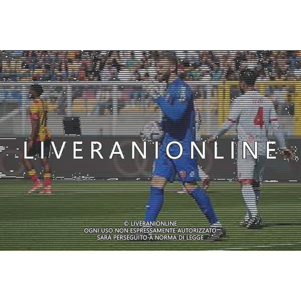 TVEM Michele Di Gregorio of AC Monza during the Italian soccer Serie A match US Lecce vs Monza on April 27, 2024 at Via del Mare Stadium in Lecce, Italy. Photo Emmanuele Mastrodonato/agenzia Liverani / AGENZIA ALDO LIVERANI SAS