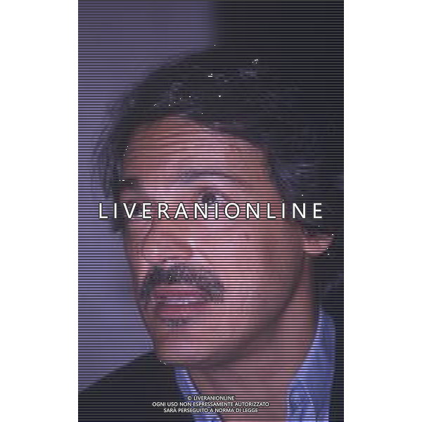 DIAP-RETROSPETTIVA TOQUINHO PSEUDONIMO ANTONIO PECCI FILHO CANTANTE-CHITARRISTA E CANTAUTORE BRASILIANO NELLA FOTO TOQUINHO NELL\'ANNO 1992 A MILANO AG ALDO LIVERANI SAS