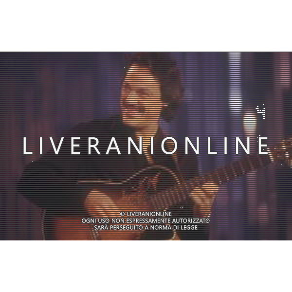 DIAP-RETROSPETTIVA TOQUINHO PSEUDONIMO ANTONIO PECCI FILHO CANTANTE-CHITARRISTA E CANTAUTORE BRASILIANO NELLA FOTO TOQUINHO  AG ALDO LIVERANI SAS   