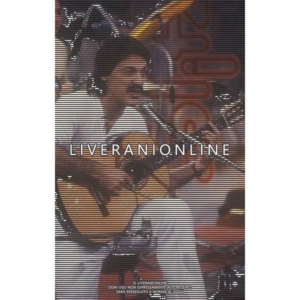 DIAP-RETROSPETTIVA TOQUINHO PSEUDONIMO ANTONIO PECCI FILHO CANTANTE-CHITARRISTA E CANTAUTORE BRASILIANO NELLA FOTO TOQUINHO  AG ALDO LIVERANI SAS   