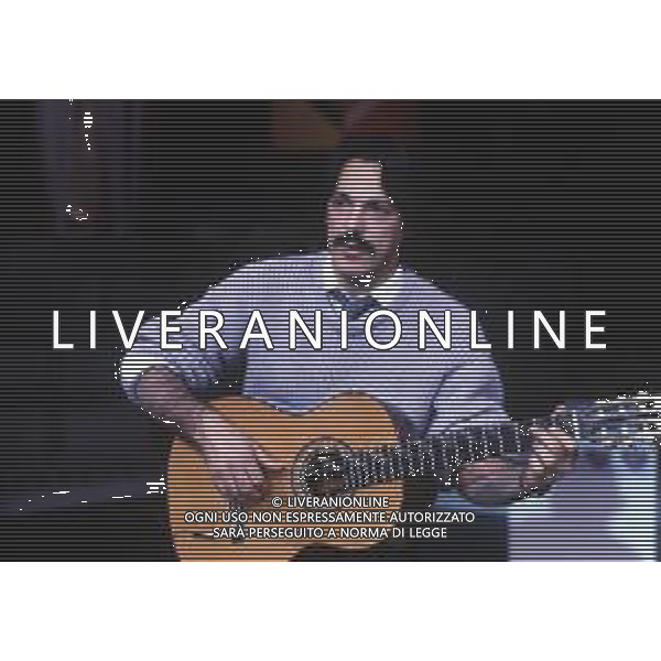 DIAP-RETROSPETTIVA TOQUINHO PSEUDONIMO ANTONIO PECCI FILHO CANTANTE-CHITARRISTA E CANTAUTORE BRASILIANO NELLA FOTO TOQUINHO  AG ALDO LIVERANI SAS   
