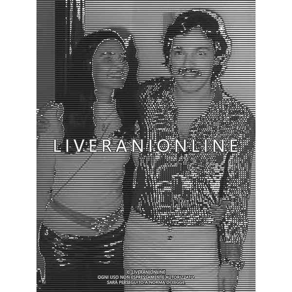 ST-RETROSPETTIVA TOQUINHO PSEUDONIMO ANTONIO PECCI FILHO CANTANTE-CHITARRISTA E CANTAUTORE BRASILIANO NELLA FOTO TOQUINHO CON LA COMPAGNA MONICA FOTO MARIO DOTTI-AG ALDO LIVERANI SAS  