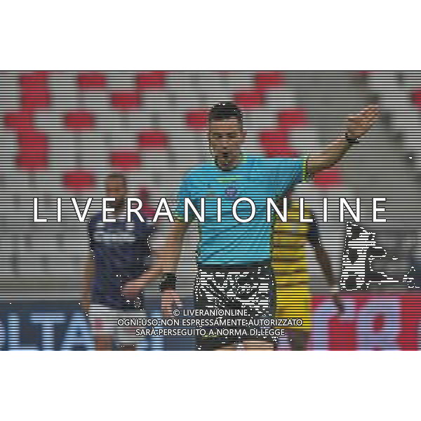 TVEM the referee Antonio Rapuano of Rimini during the Italian Serie B match SSC Bari vs Parma on May 01, 2024 at the San Nicola stadium in Bari, Italy. Photo by Emmanuele Mastrodonato/agenzia Aldo Liverani sas/ AGENZIA ALDO LIVERANI SAS
