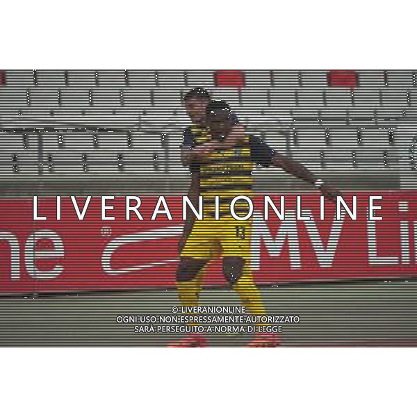 TVEM Ange-Yoan Bonny of Parma Calcio celebrates after scoring a goal during the Italian Serie B match SSC Bari vs Parma on May 01, 2024 at the San Nicola stadium in Bari, Italy. Photo by Emmanuele Mastrodonato/agenzia Aldo Liverani sas/ AGENZIA ALDO LIVERANI SAS