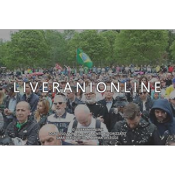 IMOLA 01 05 2024 AUTODROMO ENZO E DINO FERRARI 30∞ANNIVERSARIO DELLA MORTE DI AYRTON SENNA PILOTA FORMULA 1 NELLA FOTO PUBBLICO ©SANNA / AGENZIA ALDO LIVERANI SAS